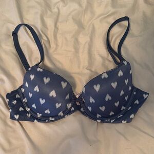 Victoria's Secret Navy Heart Print Bra